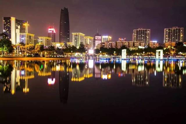 东莞vs福州夜景视频直播,哪座城的夜色更懂你的心? 东莞vs福州夜景视频直播,哪座城的夜色更懂你的心?